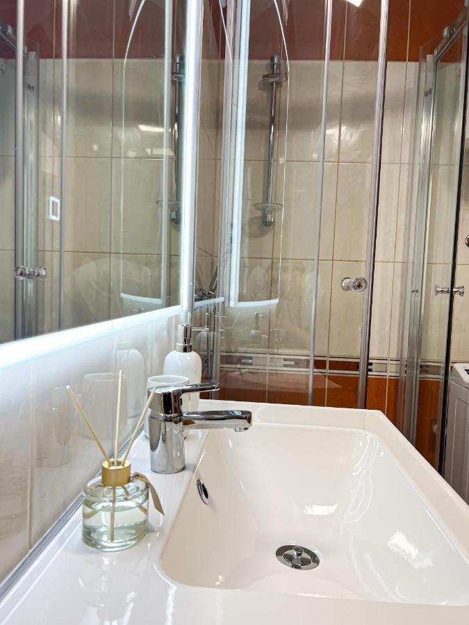 Holiday Star Apartment Трогир Экстерьер фото