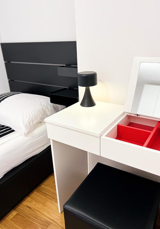Holiday Star Apartment Трогир Экстерьер фото